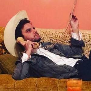 Meet your Posher, Maxel